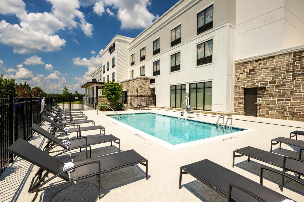 Fairfield By Marriott Inn & Suites Rome Exterior photo
